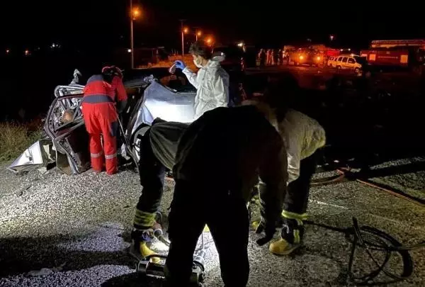 Muğla'da 'hatalı sollama' kazası; eski belediye başkanları dahil 5 ölü, 2 yaralı