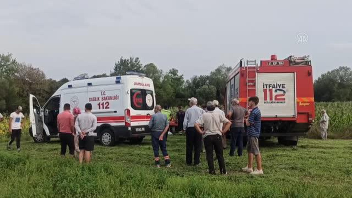 Kocaeli\'de bir kişi tarlada ölü bulundu