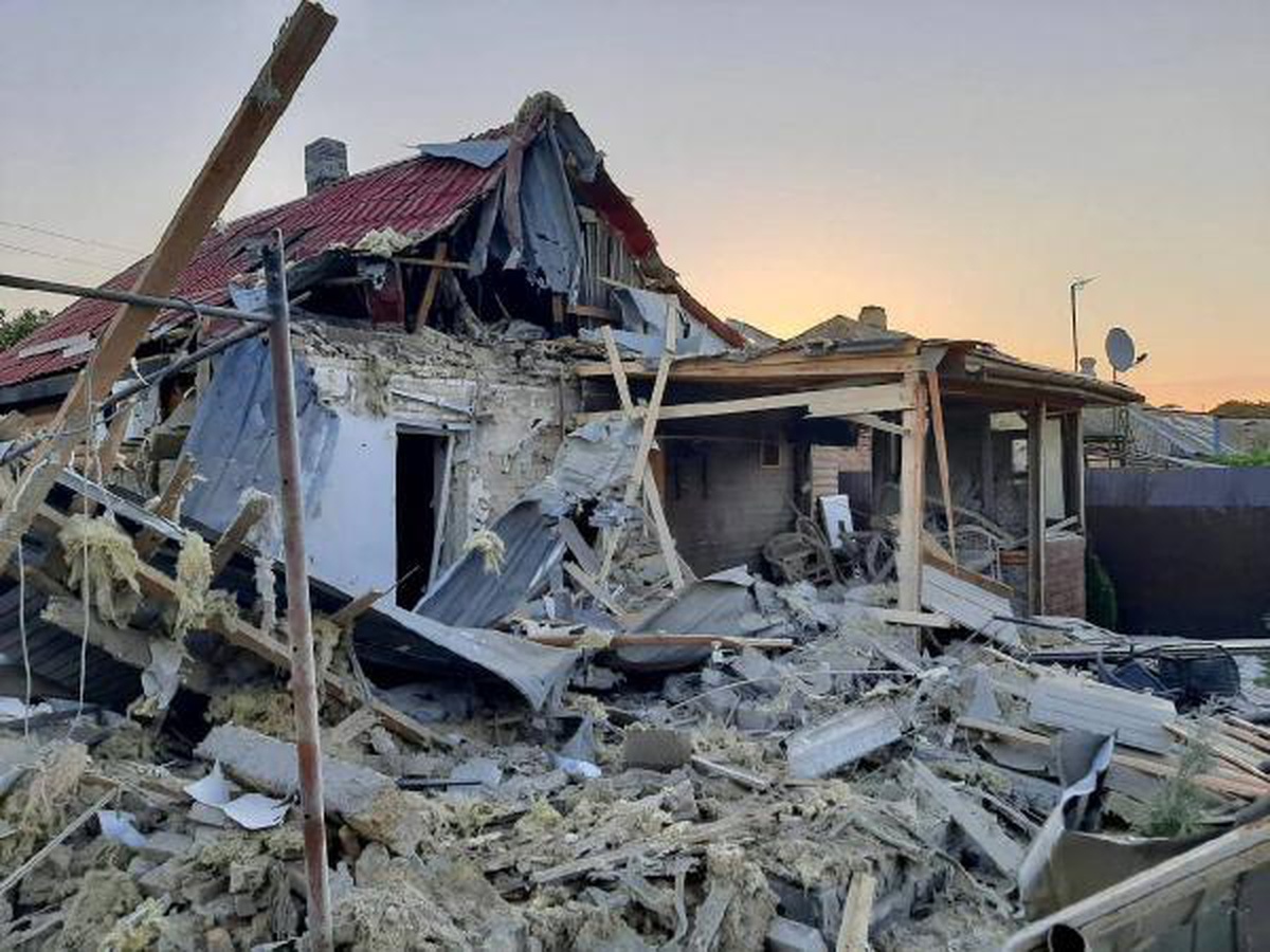 Rusya, Zaporijya santrali yakınındaki Nikopol\'ü vurdu