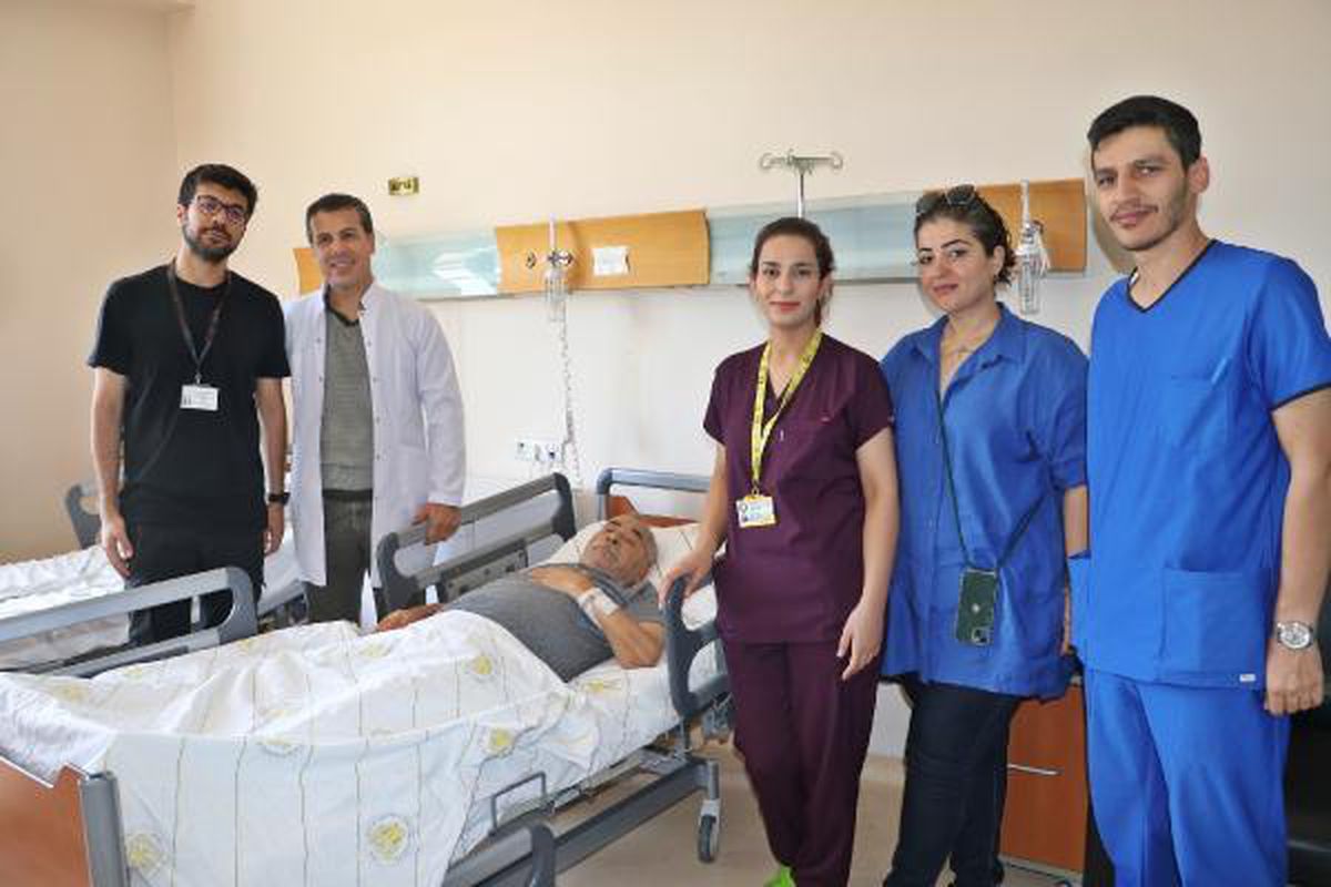 Almanya\'da riskli bulunan ameliyatı Diyarbakır\'da olup, sağlığına kavuştu