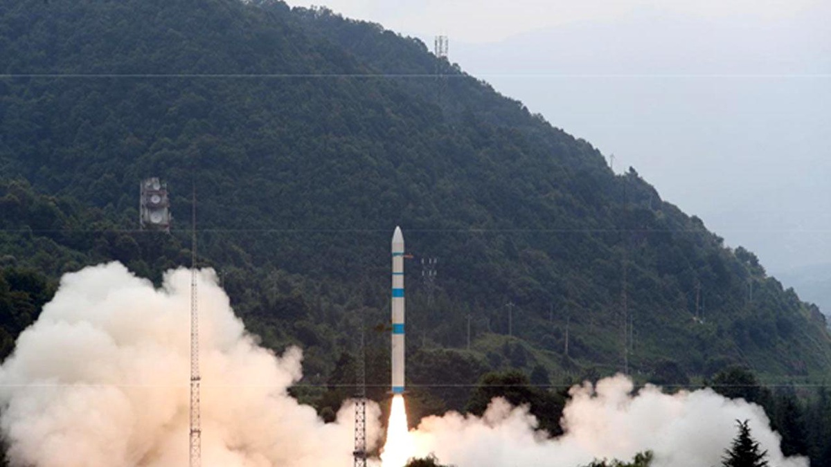 Chuangxin-16 Uydusu Xichang Uydu Fırlatma Merkezi\'nden Fırlatıldı
