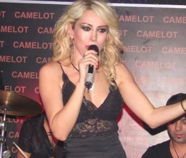 Çöp evde bulunan şarkıcı Engür Kalender 'Gülben beni eve kilitledi' dedi, Gülben Ergen'den yalanlama gecikmedi Çöp evde bulunan şarkıcı Engür Kalender 'Gülben beni eve kilitledi' dedi, Gülben Ergen'den yalanlama gecikmedi