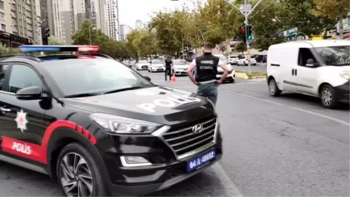 Esenyurt'ta narkotik uygulaması