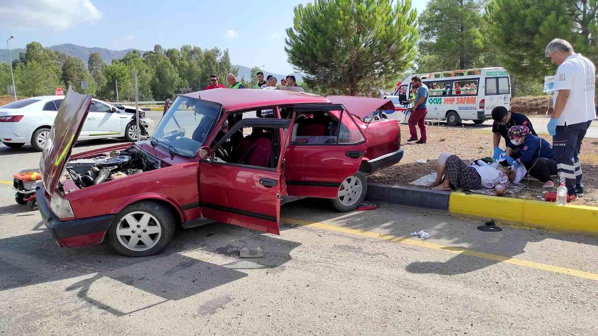 Fethiye\'de trafik kazası: 5 yaralı
