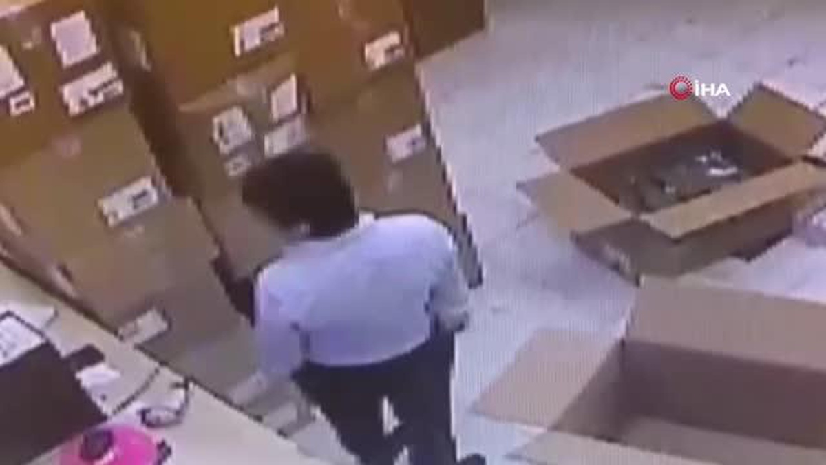İş yeri deposundan çalınan eşyalar kamerada