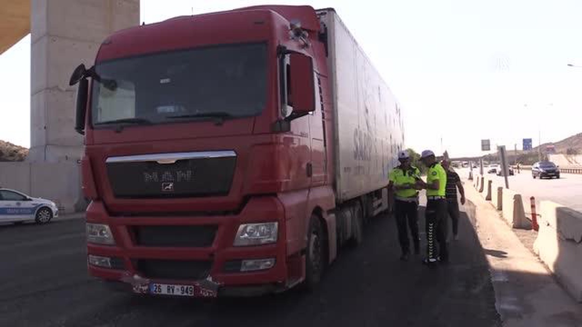 "Kilit kavşak" Kırıkkale\'de ağır tonajlı araçlara yönelik denetimler artırıldı