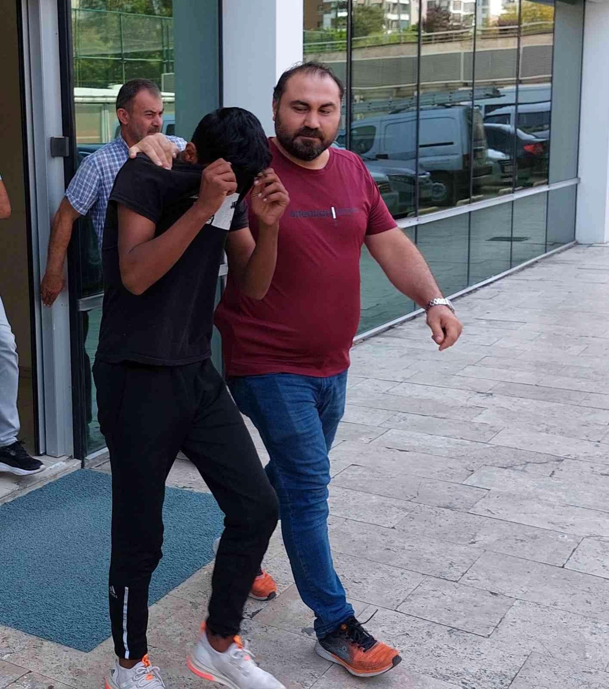 Samsun\'da 15 yaşındaki çocuk 350 kiloluk sac levha hırsızlığından tutuklandı