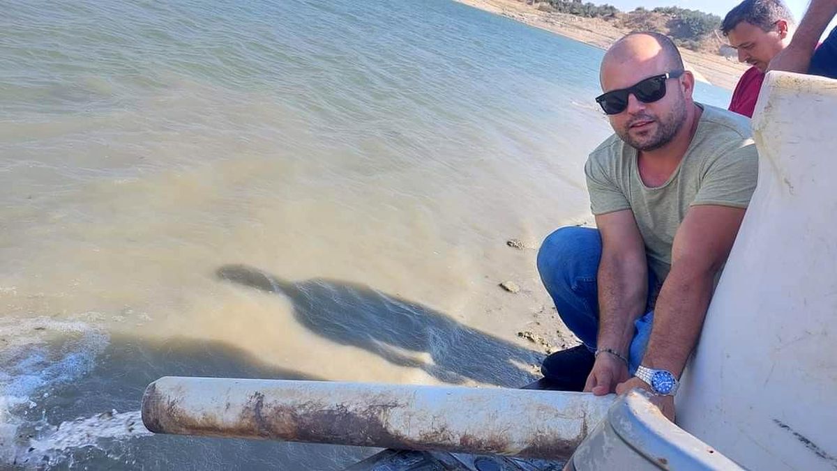 Sevişler\'e 343 bin yavru sazan bırakıldı