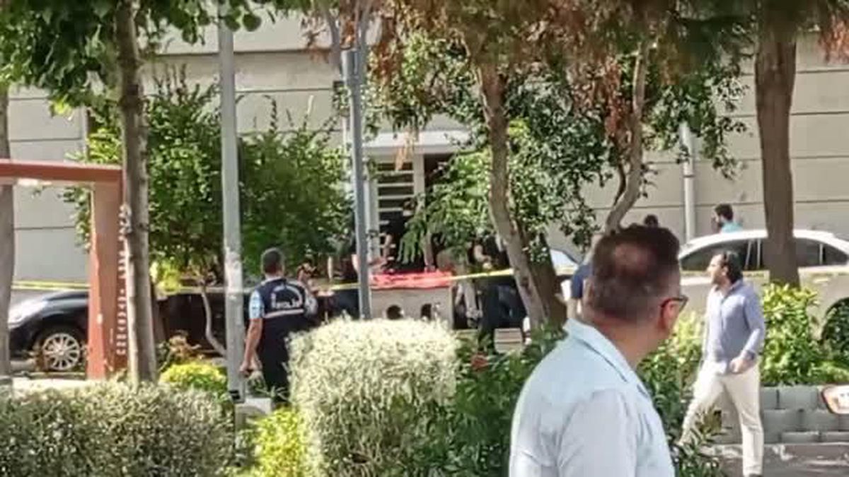Silivri'de polisi bıçaklayan zanlı, silahla vurularak yakalandı polis memuru,silah,Silivri,yakalandı,zanlı,