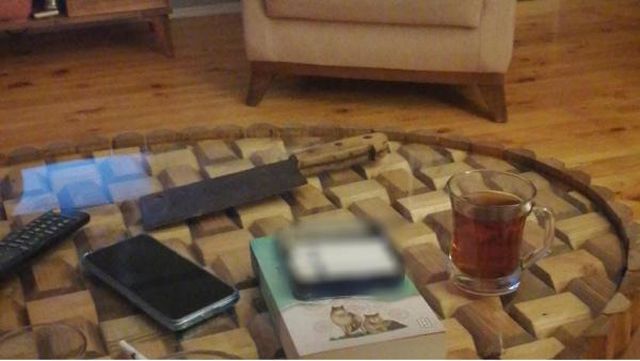 Uçak hostesine eski sevgilisi satırla saldırdı: Sen beni bırakamazsın, seni kimseye yar etmem, keserim