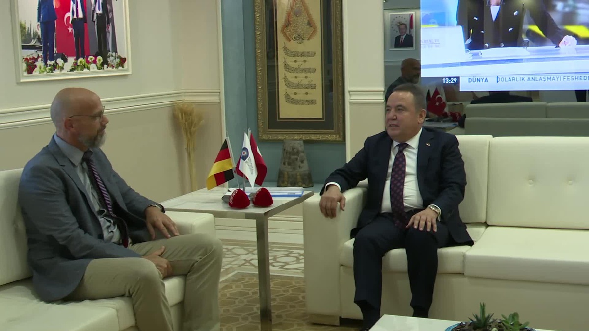 Almanya\'nın Antalya Konsolosu Tscherner: "Antalya Almanların ikinci evi"