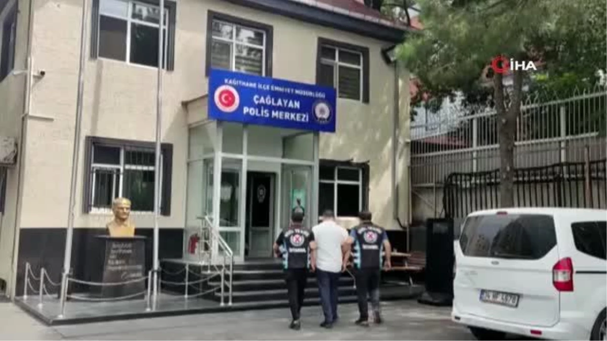 İstanbul\'da asker eğlencesinde yol kapatan şüpheliler yakalandı