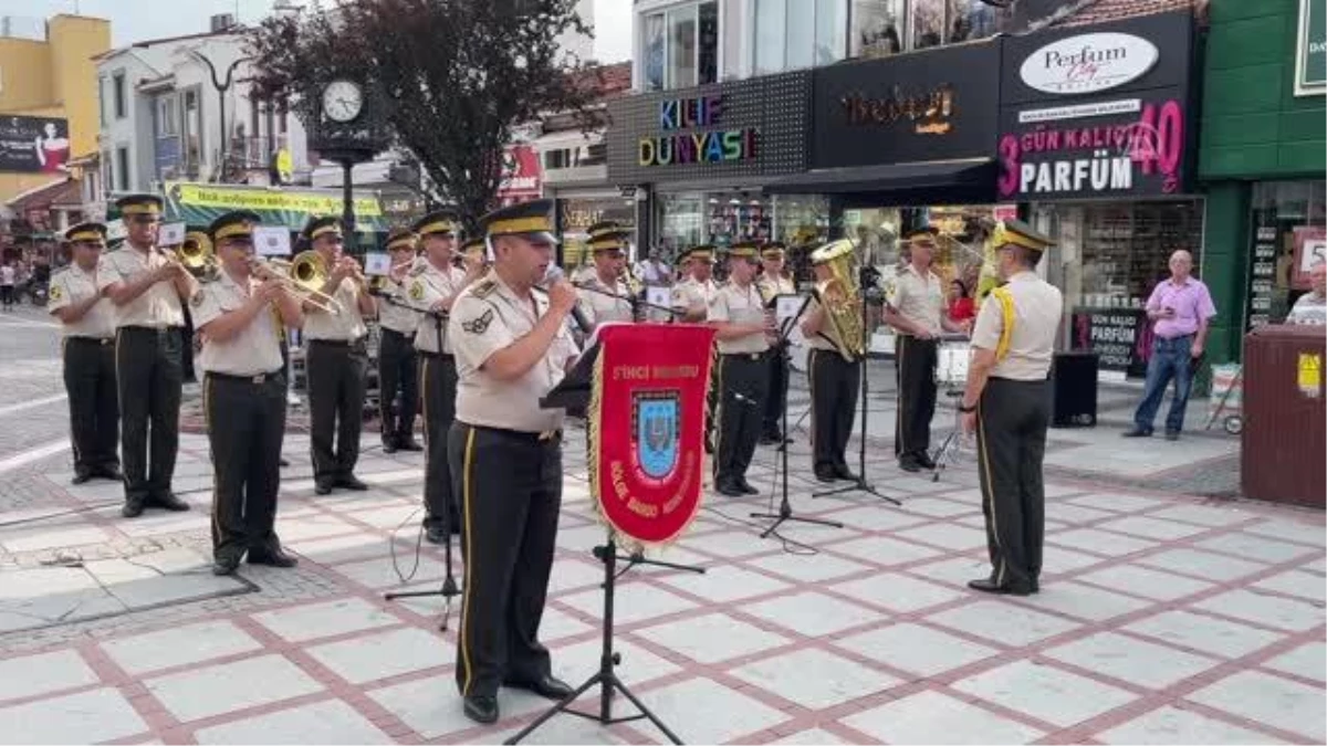 Edirne\'de askeri bando Zafer Bayramı konseri verdi