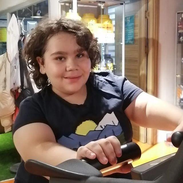 Çocuktan Al Haberi'nin fenomen yarışmacısı Efe Koçyiğit, son haliyle dikkat çekti