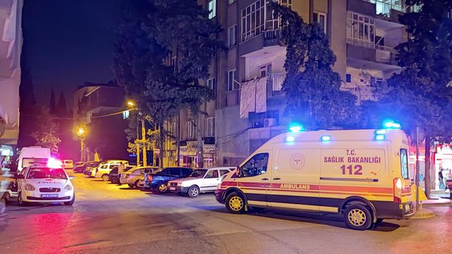 Kocasını bıçakla yaralayan kadın gözaltında Kocasını bıçakla yaralayan kadın gözaltında