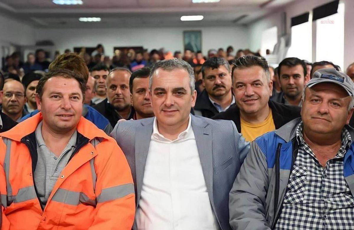 Konyaaltı Belediyesi\'nden Çocuğu Üniversitede Okuyan Personele Aylık 850 TL Destek