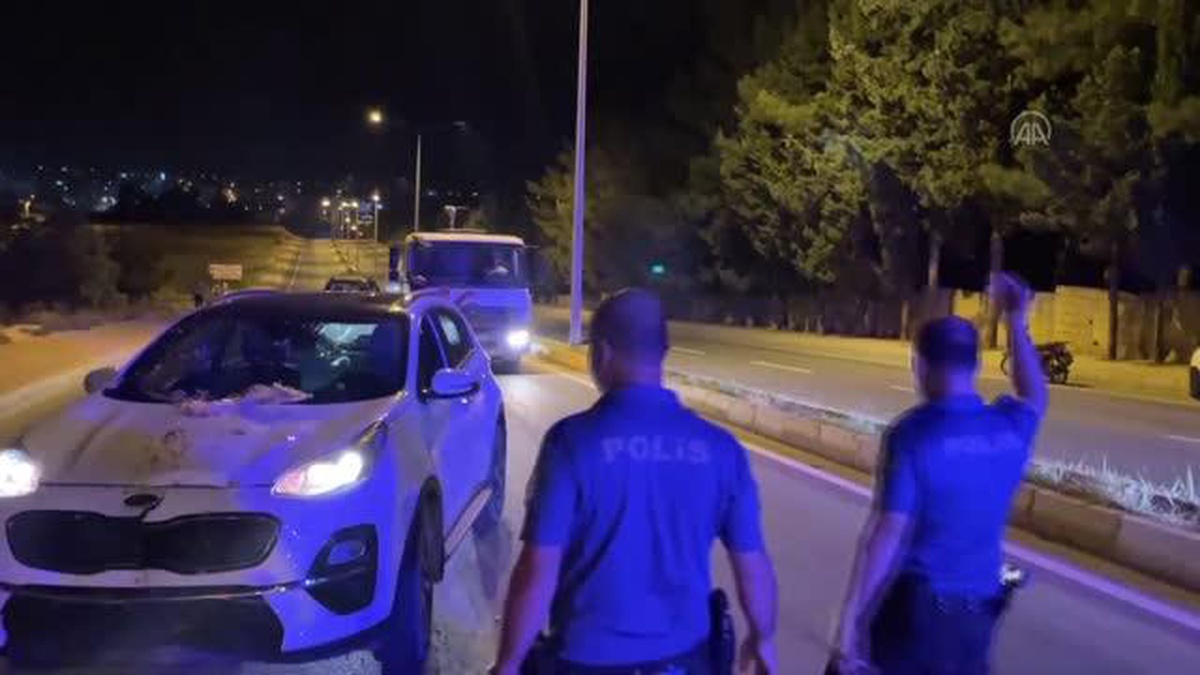 Adıyaman\'da otomobilin çarptığı elektrikli bisiklet sürücüsü ağır yaralandı