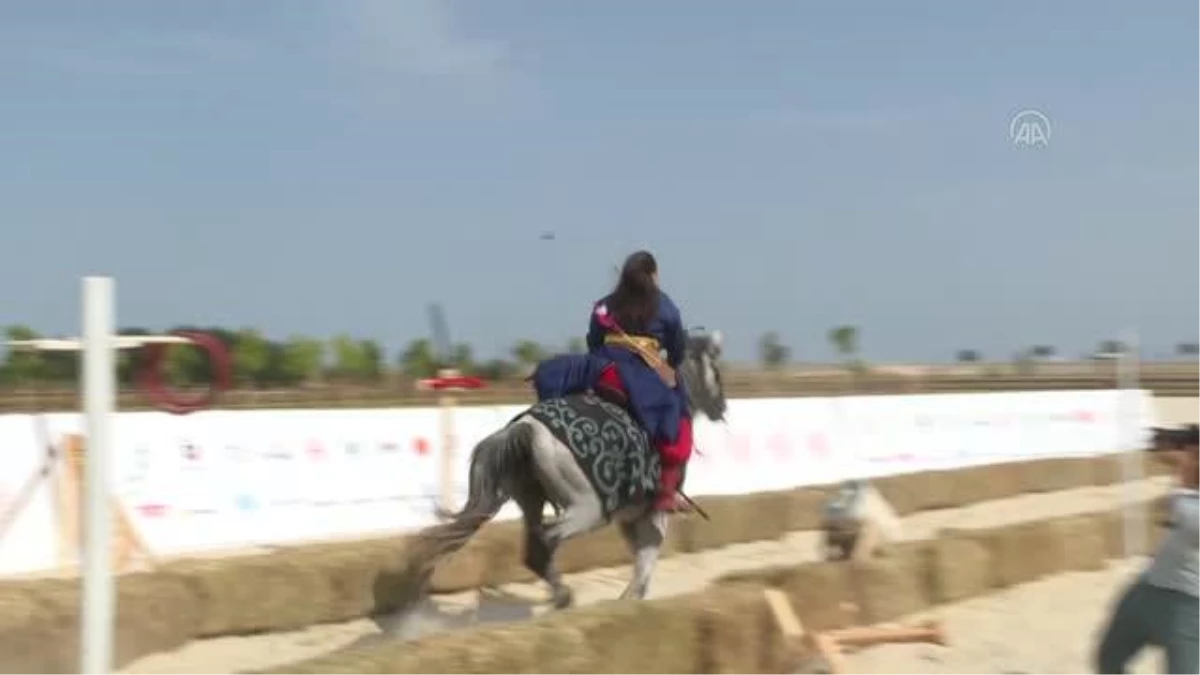 Sultan Alparslan\'ın diyarında gösteri yapacak atlara özel bakım