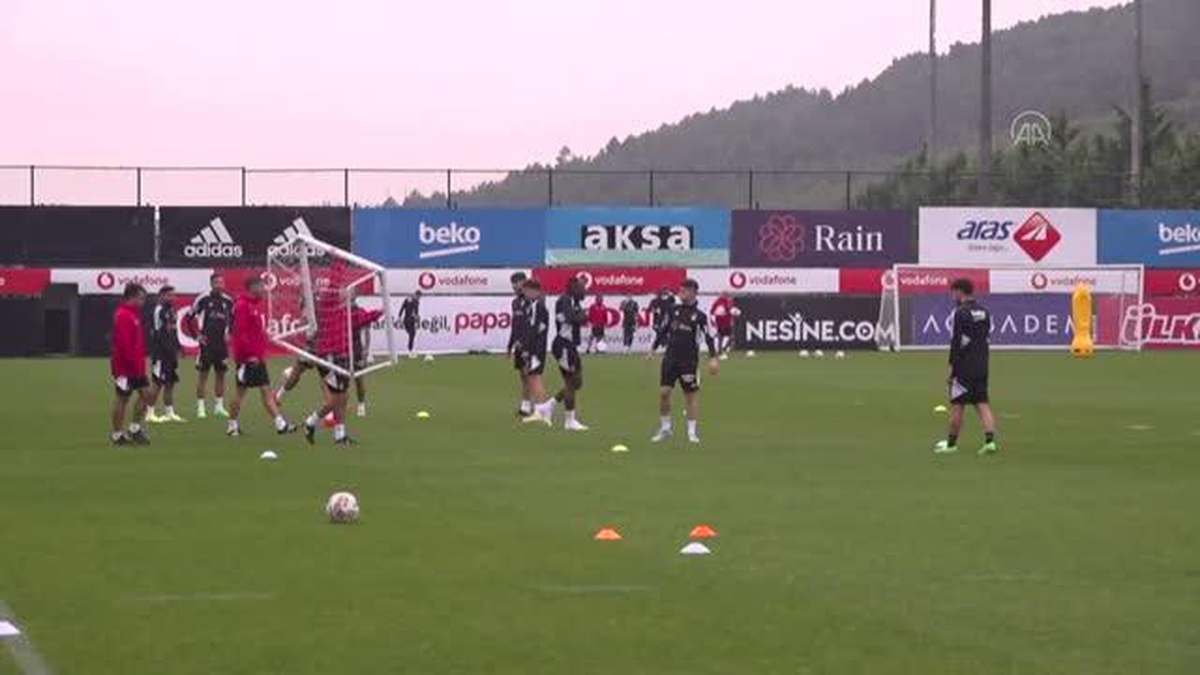 Beşiktaş\'ta Sivasspor maçı hazırlıkları sürüyor