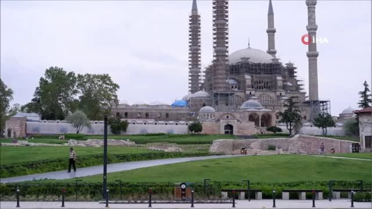 Edirne Selimiye Camii\'nde restorasyon çalışmaları sürüyor