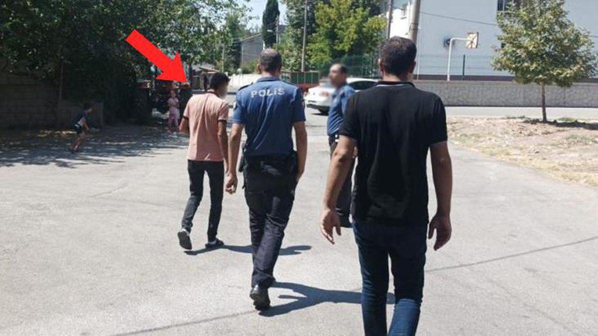 Eşiyle kavga eden adam üzerine benzin dökerek kendisini yakmak istedi! Ekiplerin müdahalesiyle kurtuldu