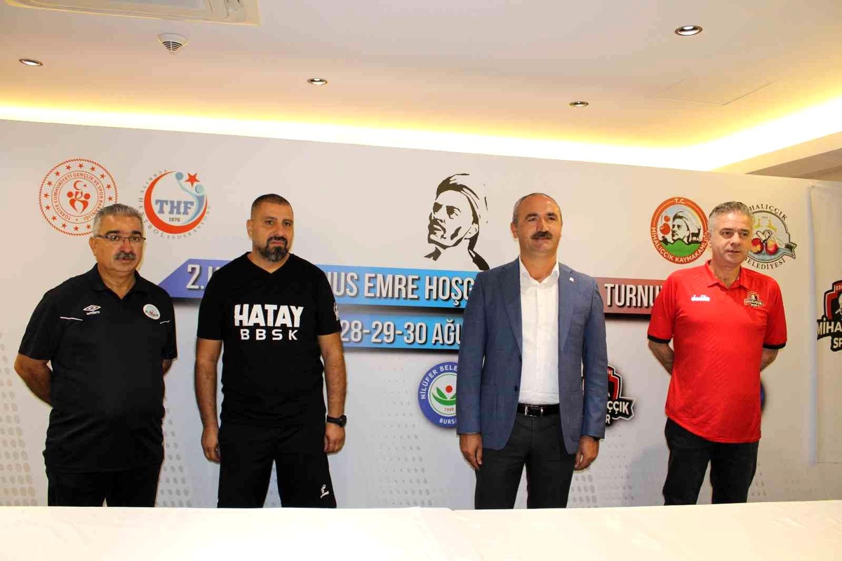 Eskişehir 2. Ulusal Yunus Emre Hentbol Turnuvası\'na hazırlanıyor