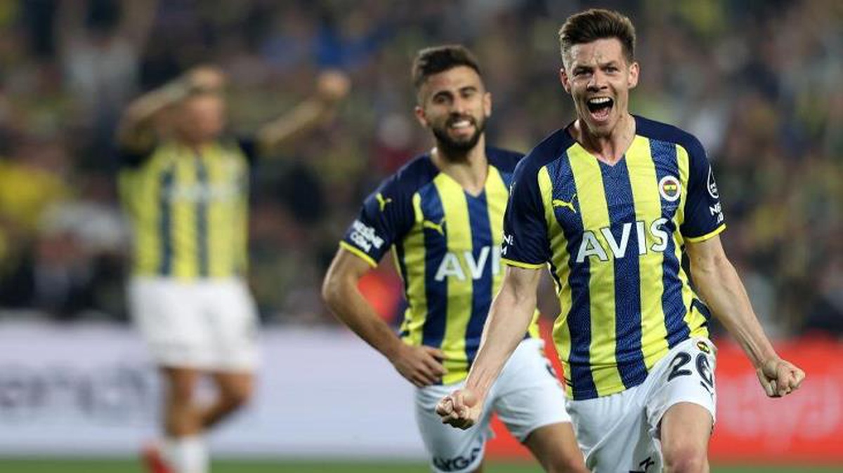 Fenerbahçe taraftarı bunu duymasın! Miha Zajc için kesenin ağzını açtılar