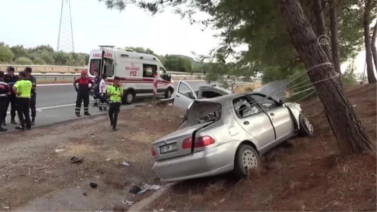 Aydın\'daki trafik kazasında 2 kişi öldü, 4 kişi yaralandı