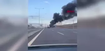 İSTANBUL-SİLİVRİ'DE SEYİR HALİNDEKİ OTOBÜS ALEV ALEV YANDI