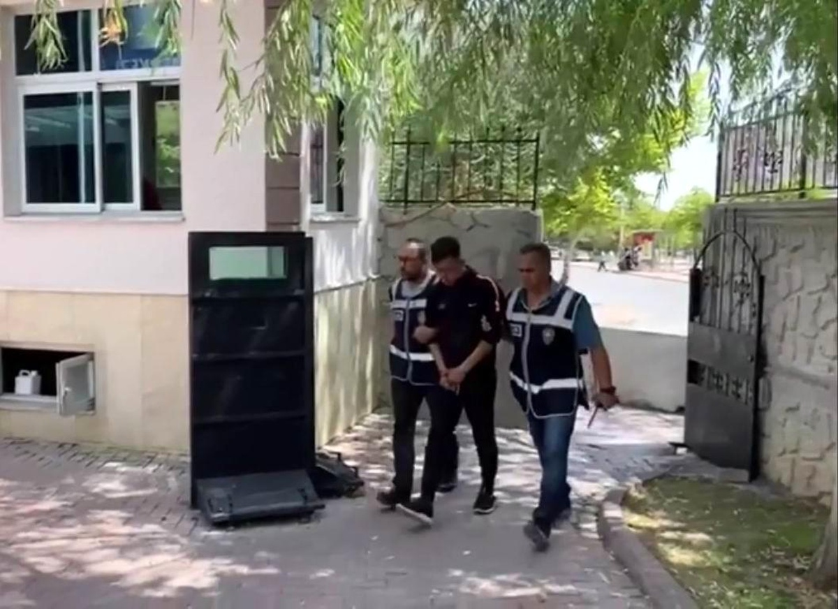 Konya\'da suç makinesi hırsız tutuklandı