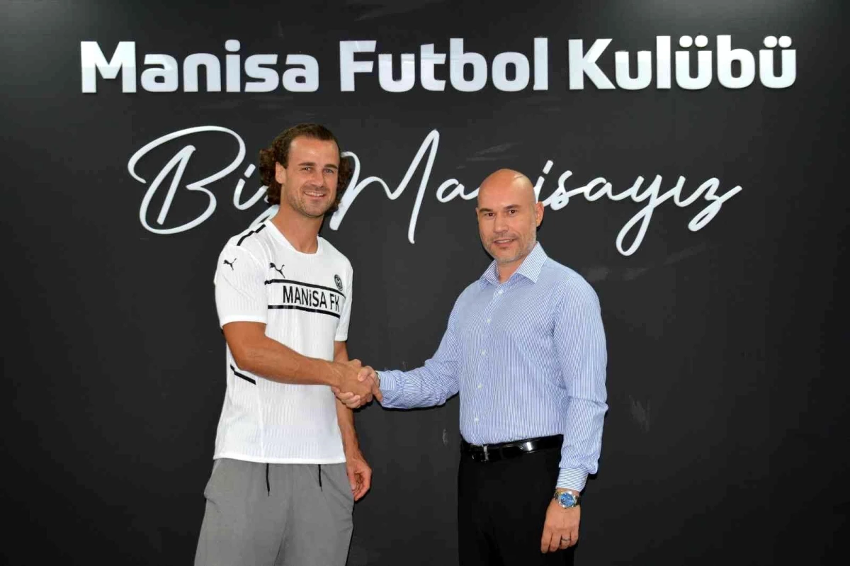 Manisa FK, Alman orta saha Yannick Stark\'ı transfer etti