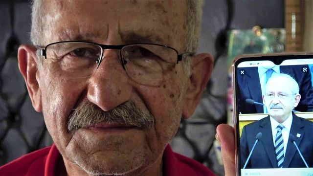 Onu gören Kemal Kılıçdaroğlu sanıyor: Kardeşi benim kadar benzemiyor Onu gören Kemal Kılıçdaroğlu sanıyor: Kardeşi benim kadar benzemiyor