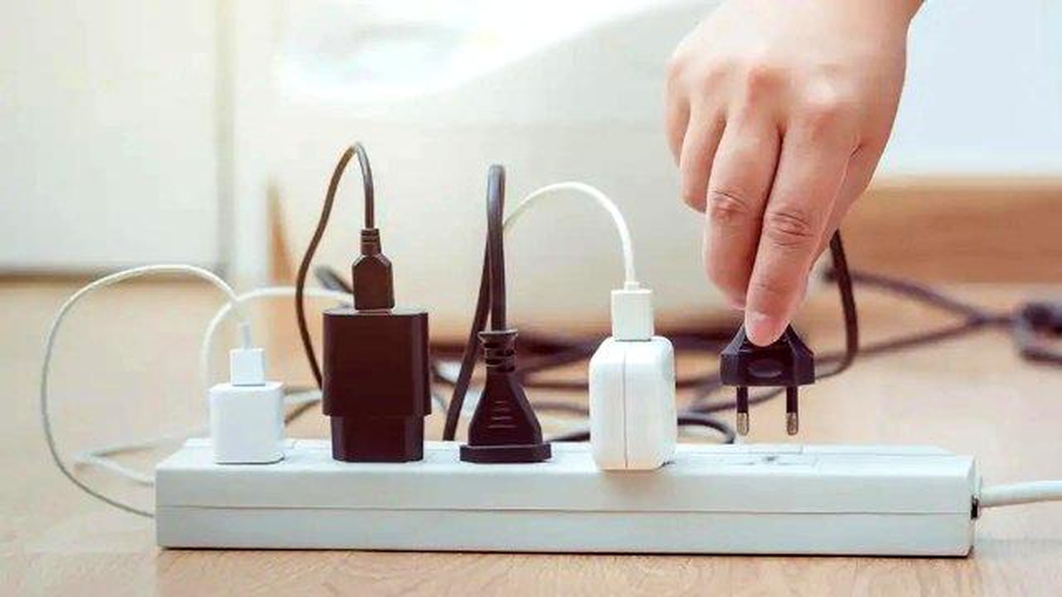 Prize takılı şarj cihazı elektrik tüketiyor mu?