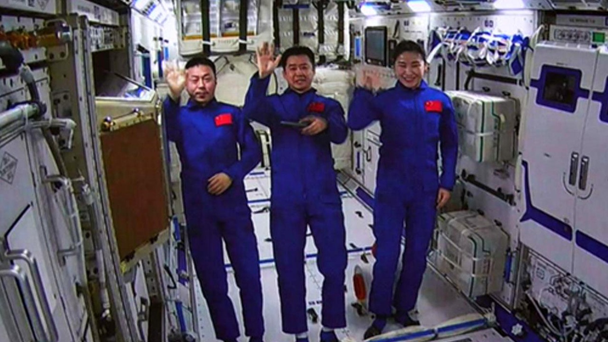 Shenzhou-14 Mürettebatına Uzay Aracının Dışındaki Faaliyetlerde Enerji Parçacığı Dedektörü Yardım Edecek