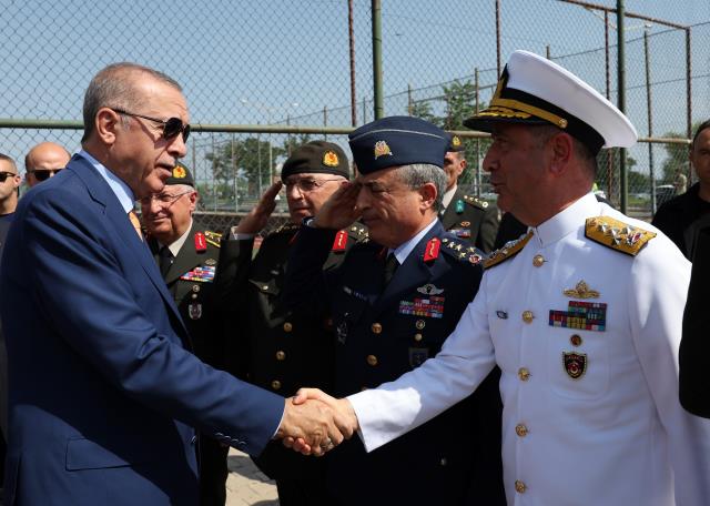 Son dakika! Erdoğan'dan Rusya'nın harekat restine yanıt: Bize parmak sallayanların samimiyetsiz ifadelerini dikkate almıyoruz Son dakika! Erdoğan'dan Rusya'nın harekat restine yanıt: Bize parmak sallayanların samimiyetsiz ifadelerini dikkate almıyoruz