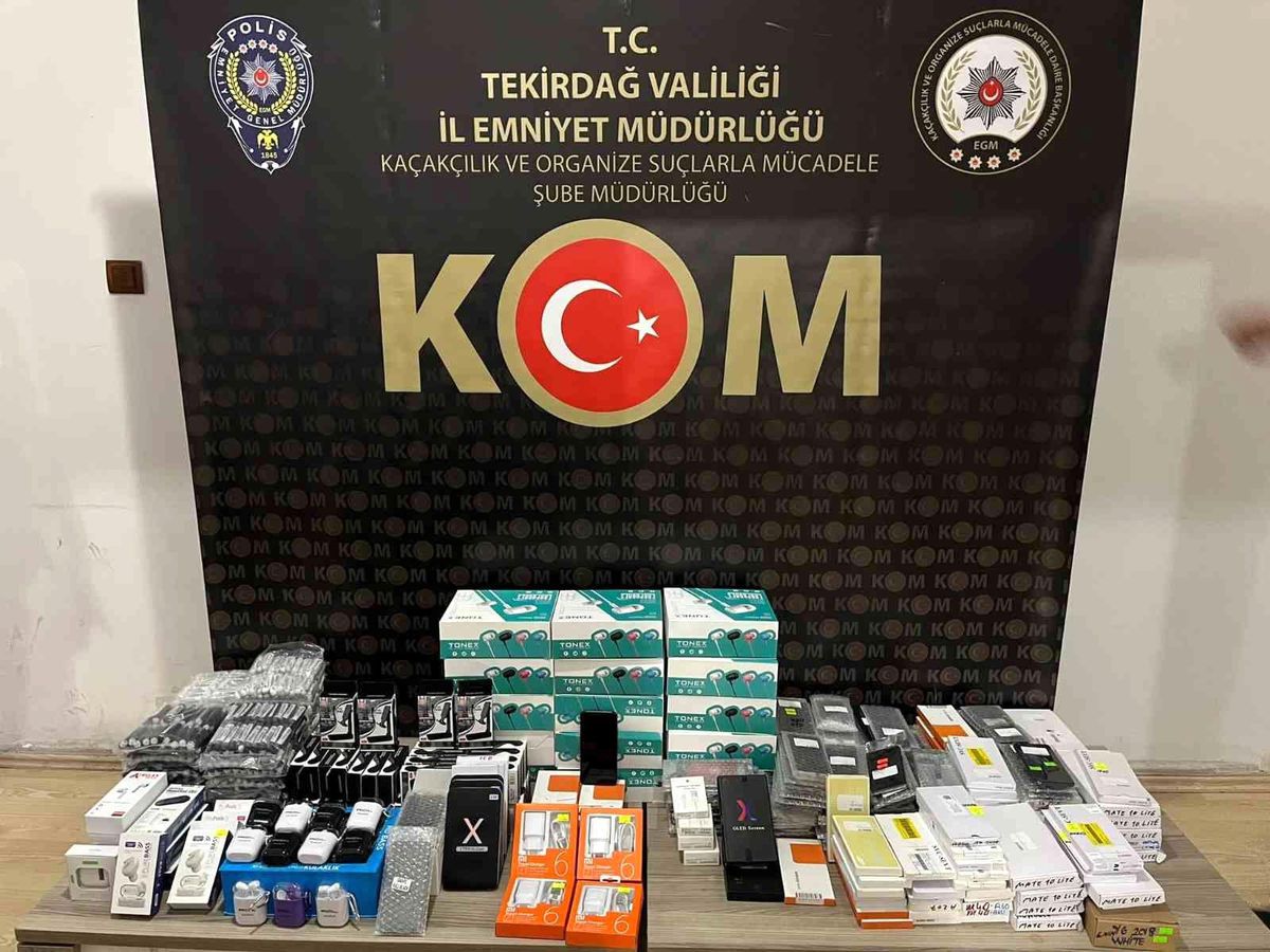 Tekirdağ\'da binden fazla gümrük kaçağı elektronik cihazı ele geçirildi