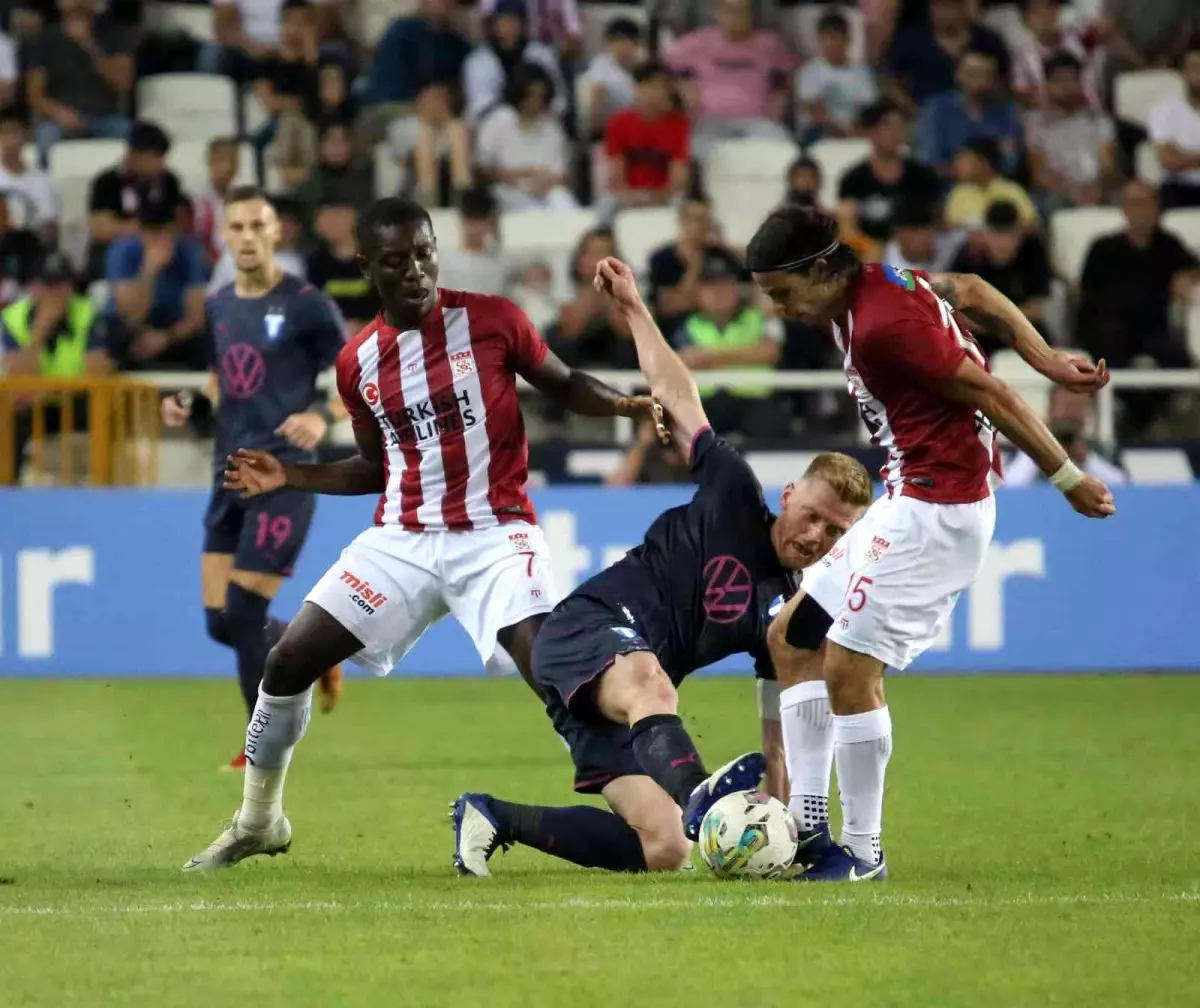 UEFA Avrupa Ligi: Sivasspor: 0 Malmö: 2 (Maç sonucu)