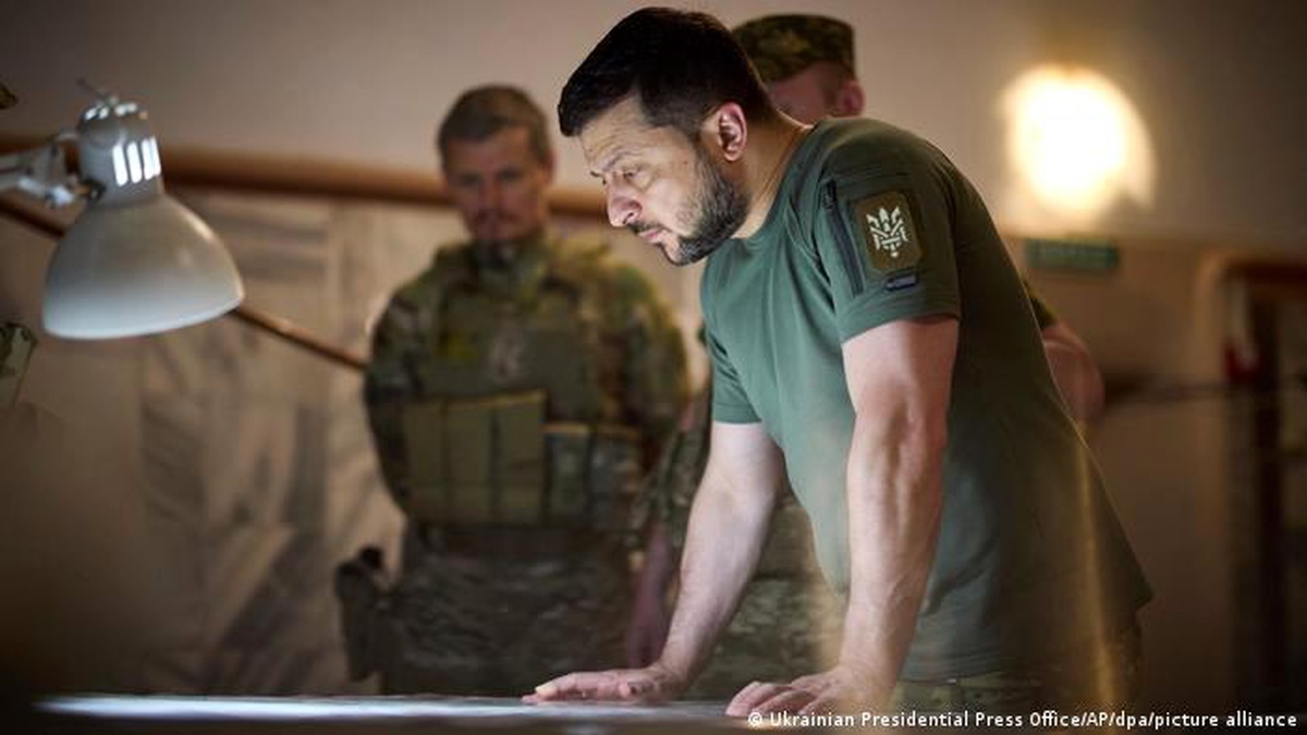 Zelenskiy: Tren istasyonu saldırısında 22 sivil hayatını kaybetti