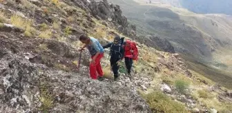 Aladağlar'da kaybolan dağcı, 10 saatte kurtarıldı