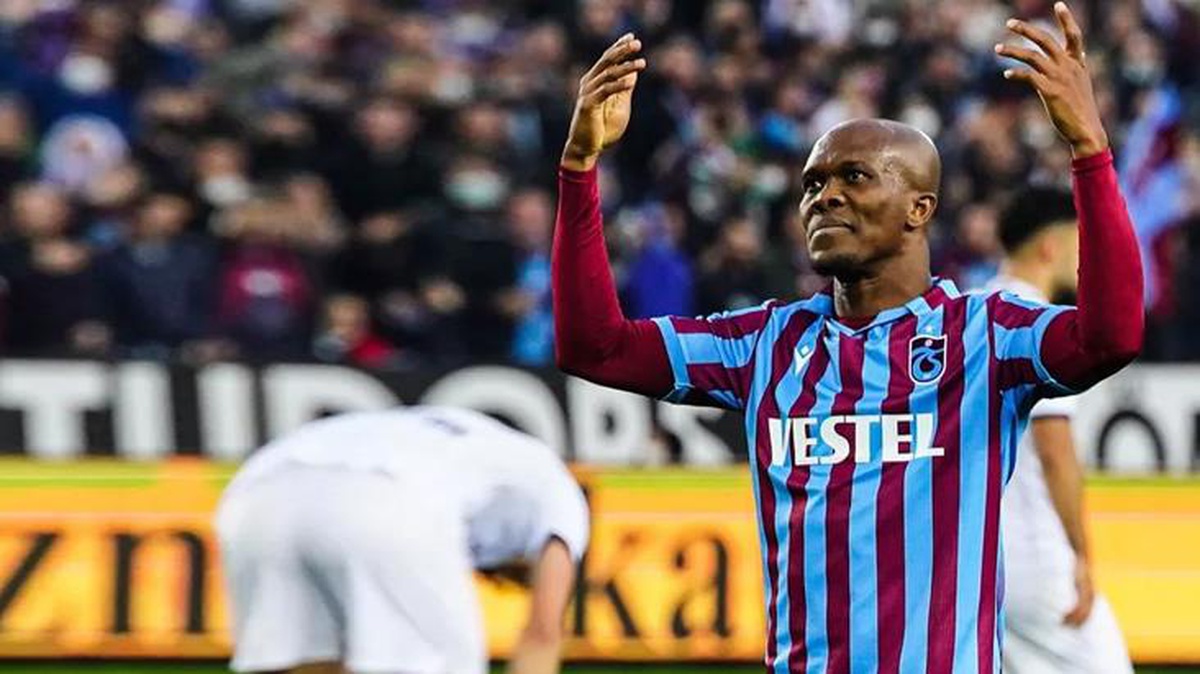 Trabzonspor\'dan ayrılan Anthony Nwakaeme, Suudi Arabistan ekibi Al Fahya ile sözleşme imzaladı