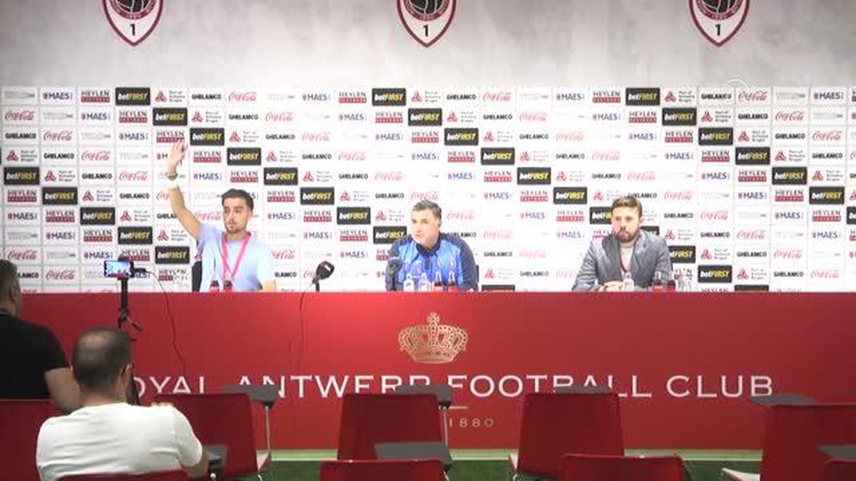 Antwerp-Medipol Başakşehir maçının ardından