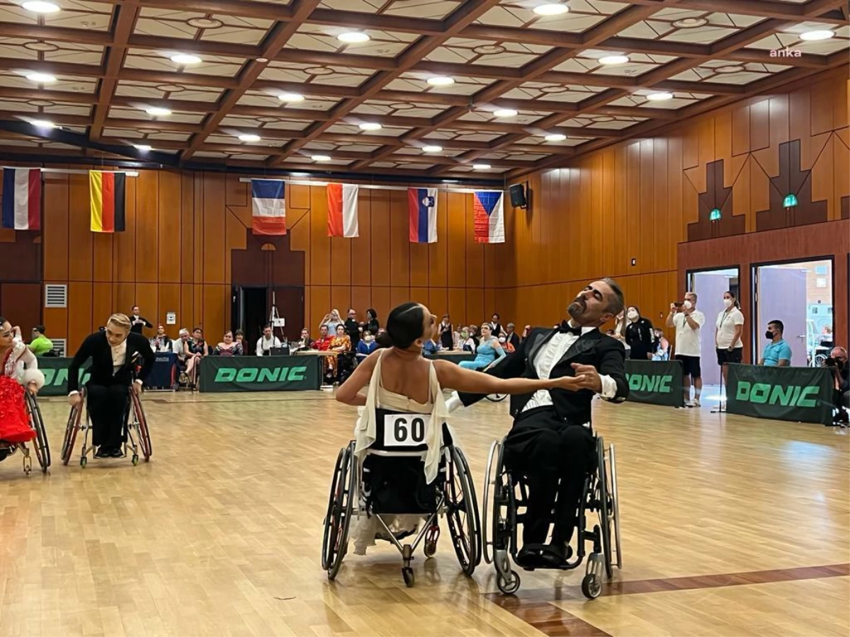 Beşiktaş Belediyesi Engelsiz Sanat Topluluğu, 6 Madalyayla Yurda Döndü