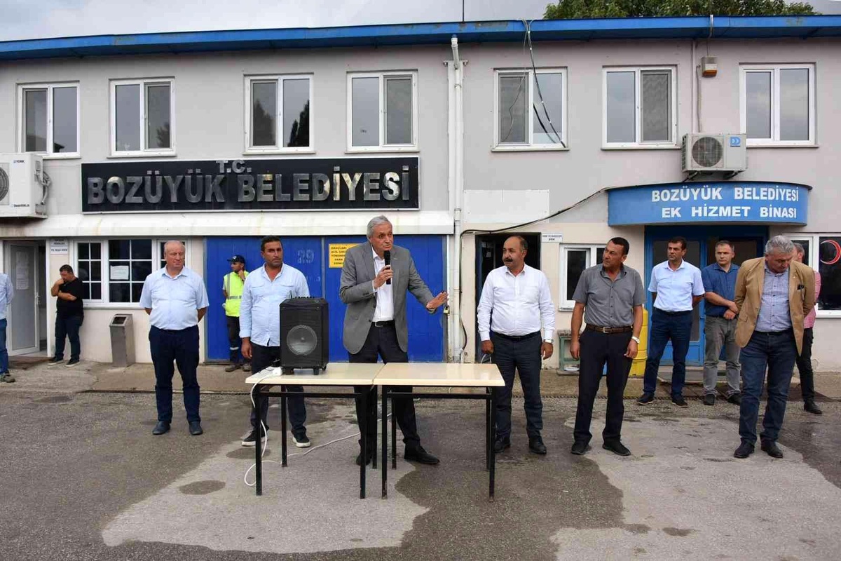 Bozüyük Belediyesi emekçilerini enflasyona ezdirmedi