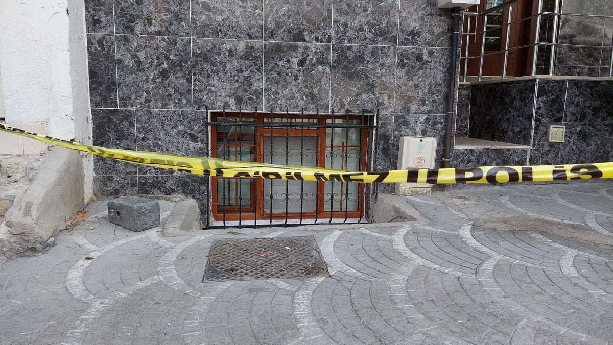 Çifte cinayet: Eski karısını ve kuzenini öldürdü