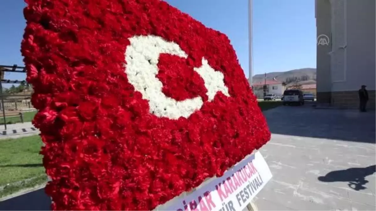 Darende Geleneksel Zengibar Karakucak Güreş ve Kültür Festivali kortej yürüyüşüyle başladı