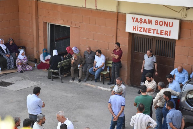 Eşi ve 3 kızına kıyan şahıs, kanlı geceyi anlattı: Duyduğum sesler beni tehdit ediyordu, çocuklarıma ateş ettiğimi hatırlamıyorum Eşi ve 3 kızına kıyan şahıs, kanlı geceyi anlattı: Duyduğum sesler beni tehdit ediyordu, çocuklarıma ateş ettiğimi hatırlamıyorum