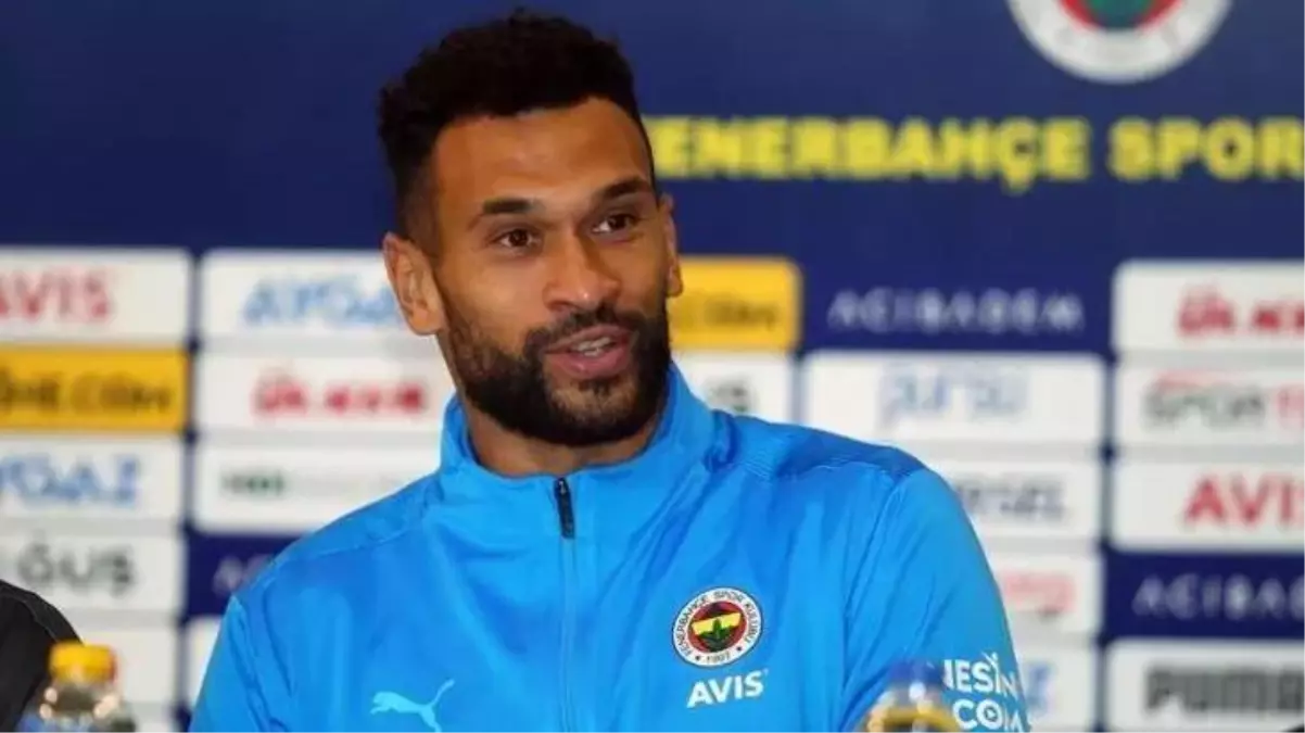 Fenerbahçe\'de Steven Caulker ile yolları resmen ayırdı