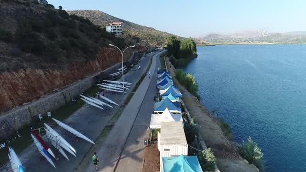 Gençler Türkiye Kürek Şampiyonası Adıyaman\'da başladı