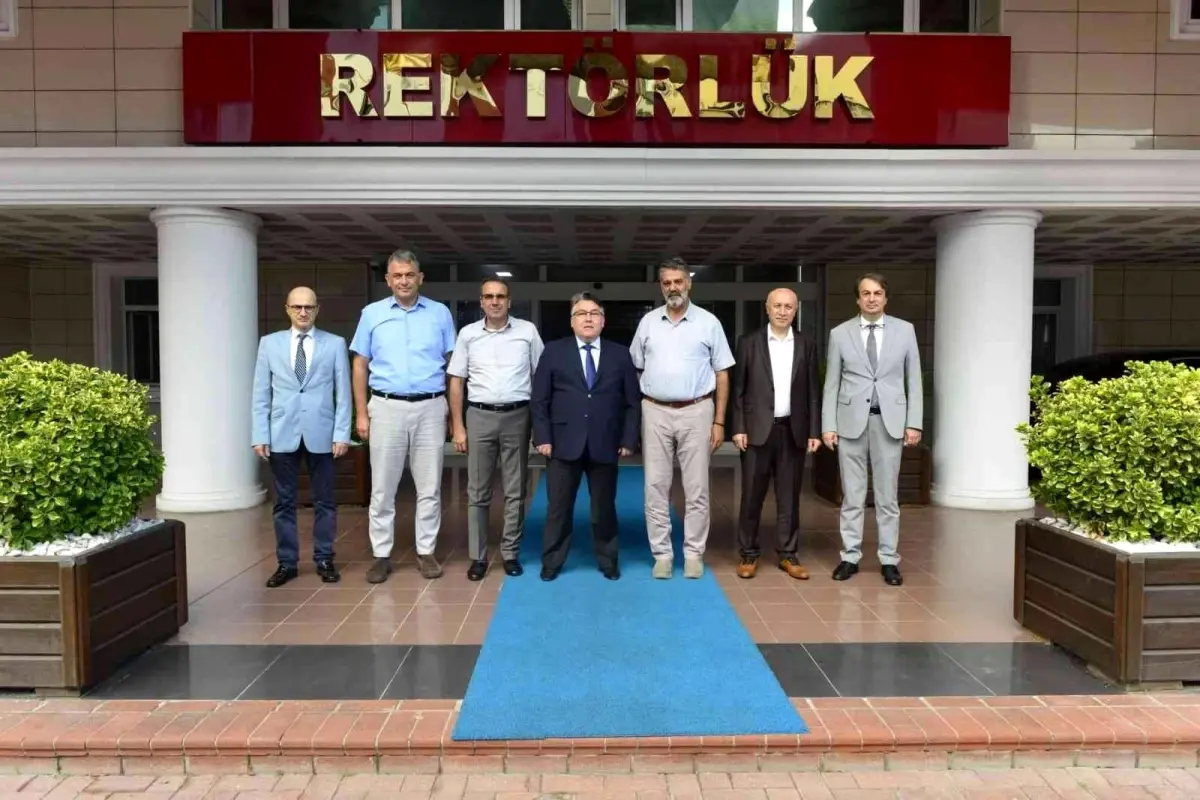 Karabük Üniversitesi\'nden Rektör Özölçer\'e ziyaret