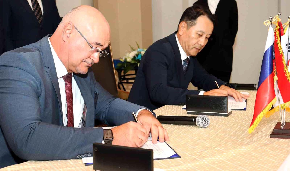 Rosatom ve Güney Koreli şirket KHNP, Mısır\'daki NGS\'de ortak çalışma anlaşması imzaladı